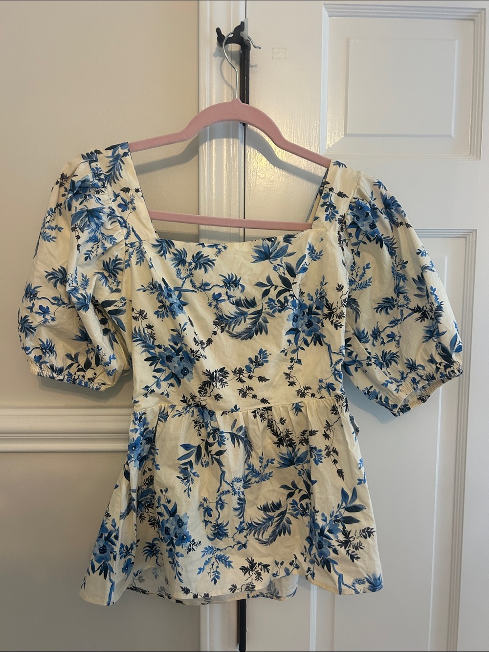 Blue Floral Puff Sleeve Square Neck Top